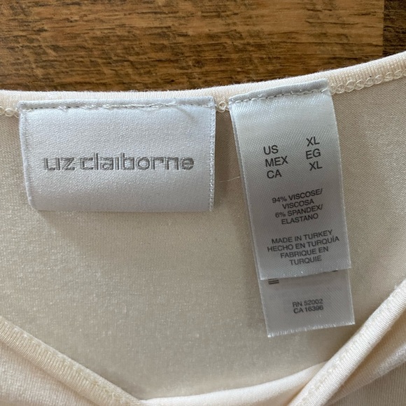 Liz Claiborne super soft cream top in XL - Picture 3 of 4